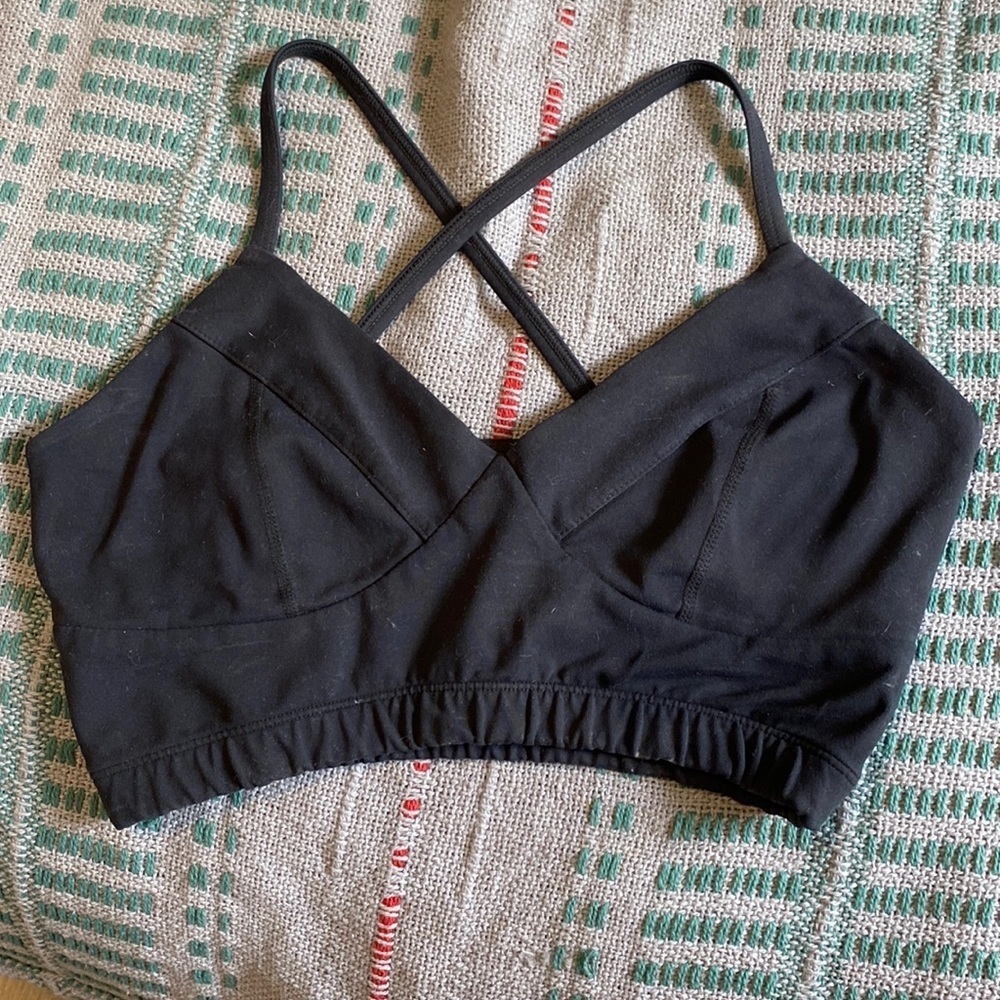 Glyder, Black Sports Bra, Size M, across Back Detail, Great Condition